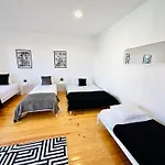 Luxury Spacious Flat In Central Lisbon, Ideal For Tourists