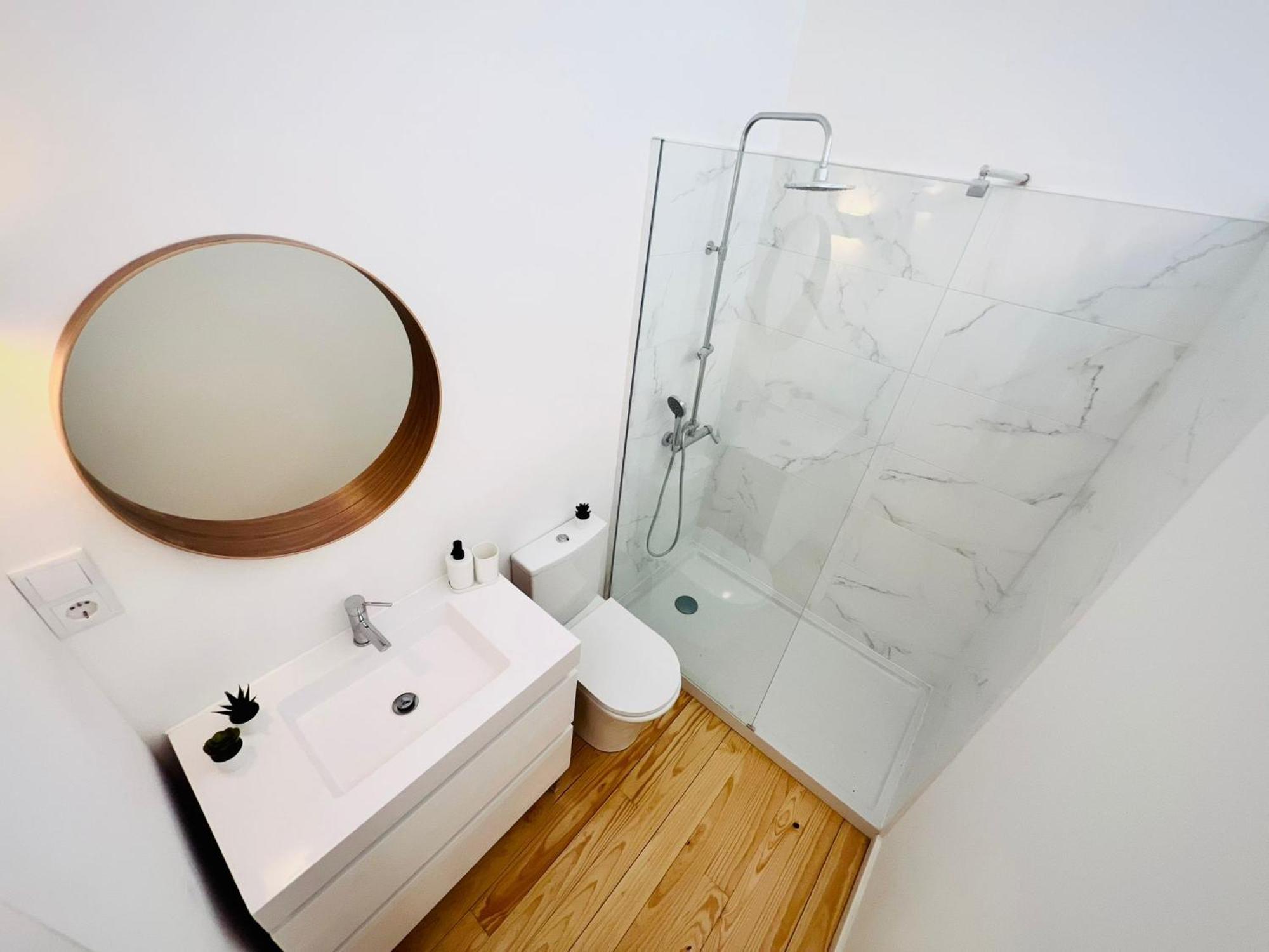 Luxury Spacious Flat In Lisbon, Ideal For Tourists Apartamento *