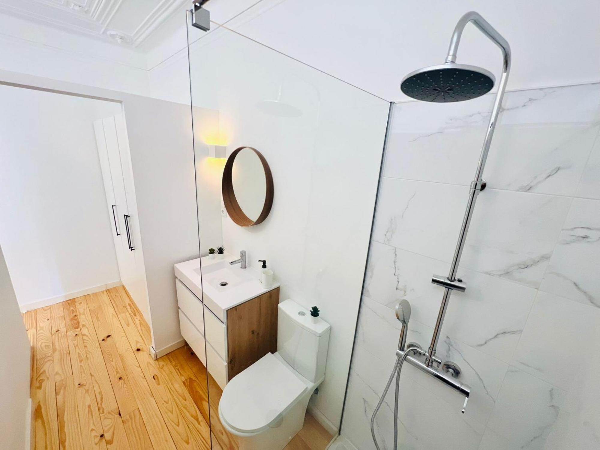 Appartement Luxury Spacious Flat In Lisbon, Ideal For Tourists Lissabon