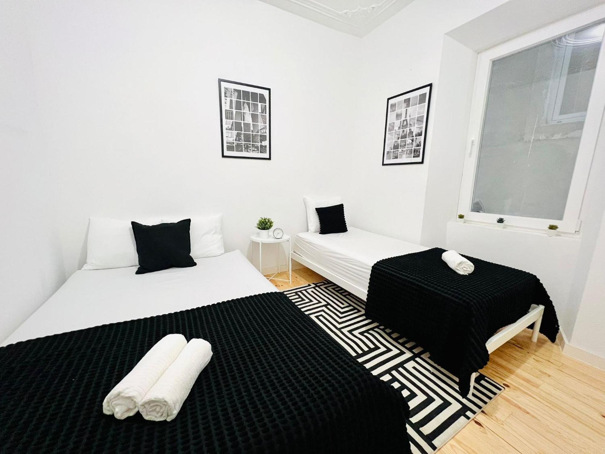 Luxury Spacious Flat In Lisbon, Ideal For Tourists
