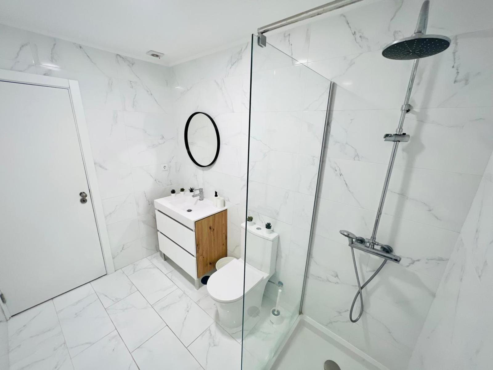Luxury Spacious Flat In Lisbon, Ideal For Tourists Appartement