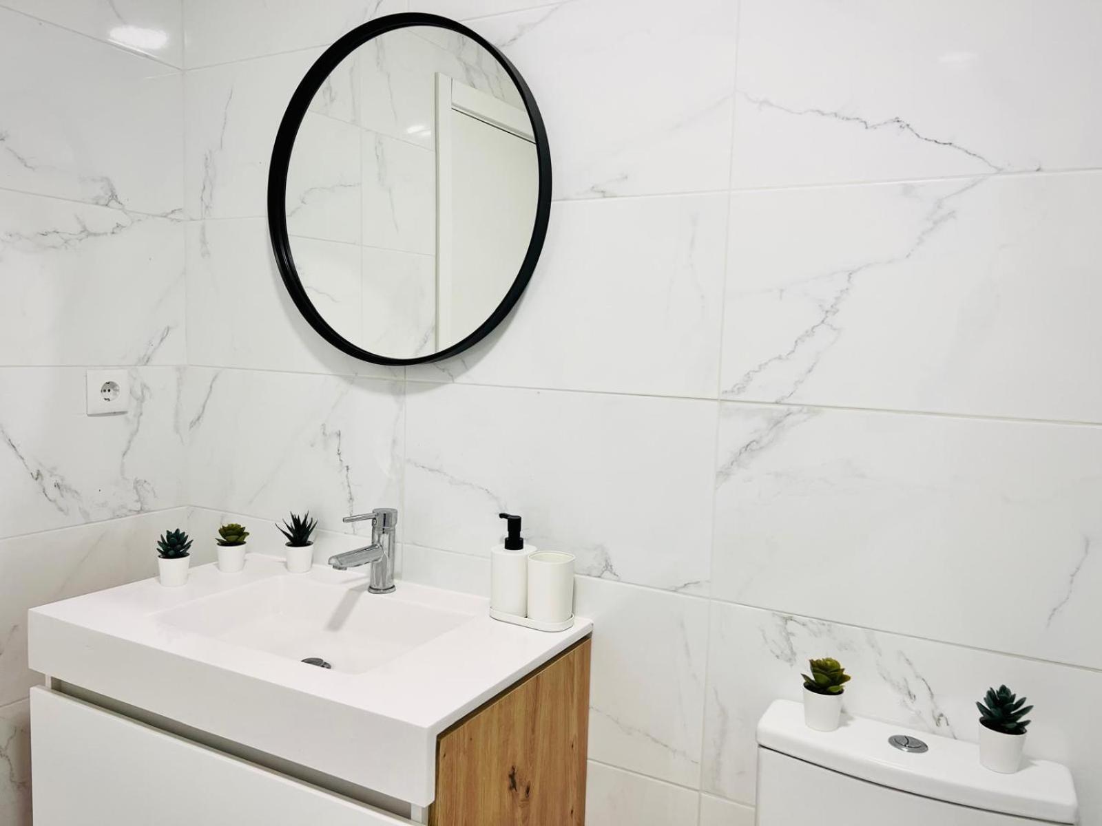 Luxury Spacious Flat In Lisbon, Ideal For Tourists * Lissabon